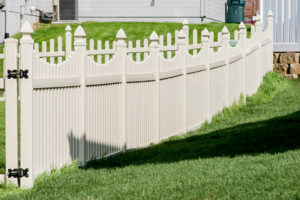 American Fence Company Omaha, Nebraska - Vinyl Fencing, 4' Picket Underscallop Tan 552